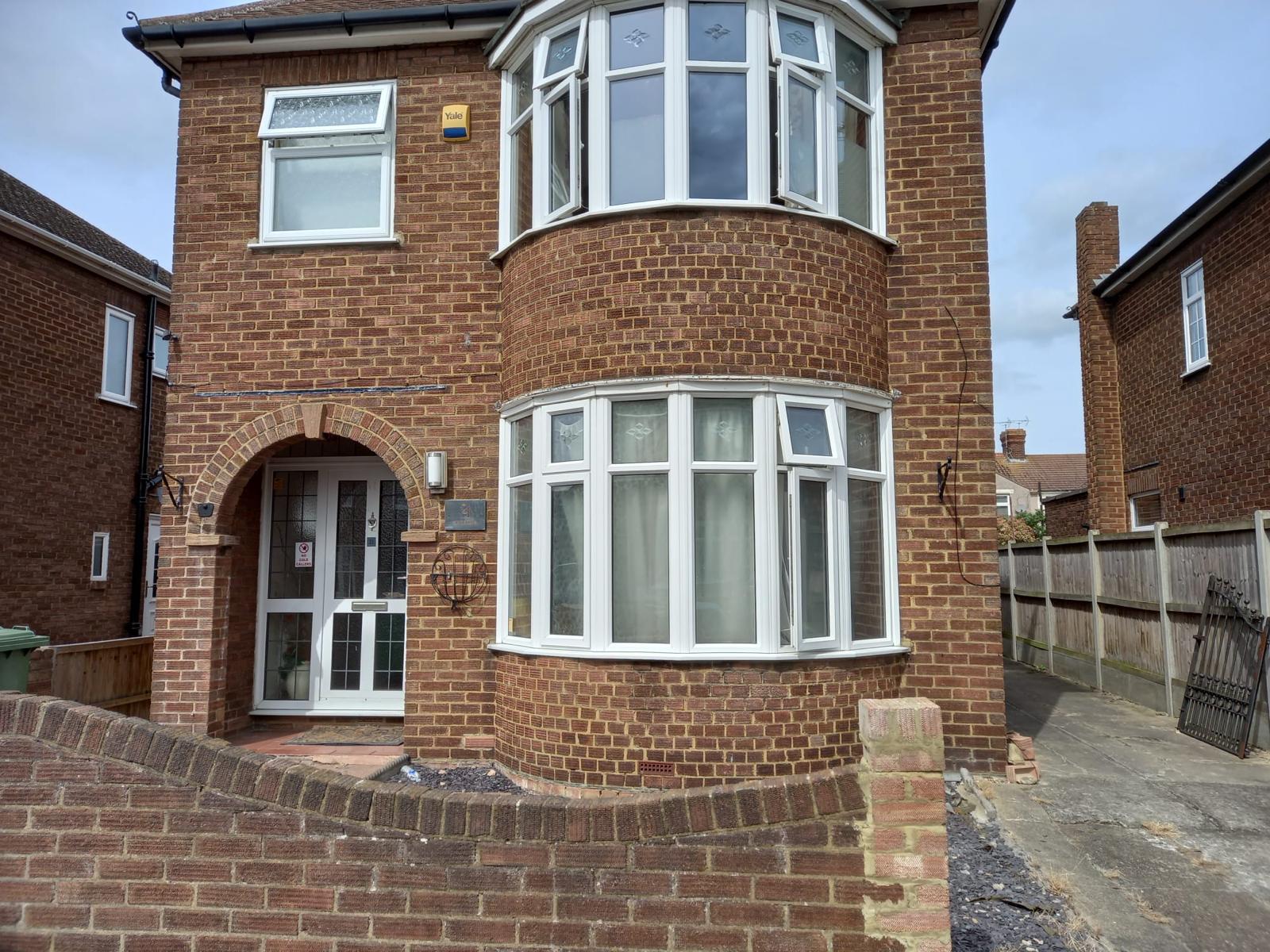 Sheerness Home photo 1